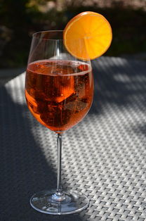 aperol 斯普瑞兹,圆润的,草本,喝,受益,玻璃,aperol,汽泡,香槟酒,假期,指出